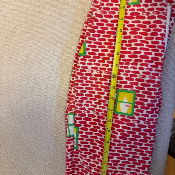 High waisted fashion brand company printed cropped pants - Picture 4 of 6